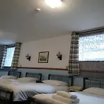 Lakes Гостевой дом Уиндермир