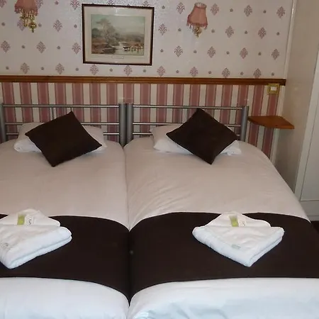 Lakes 3* Windermere