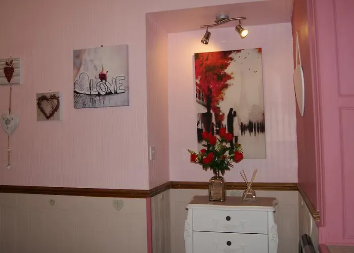 Lakes Guest house 3*